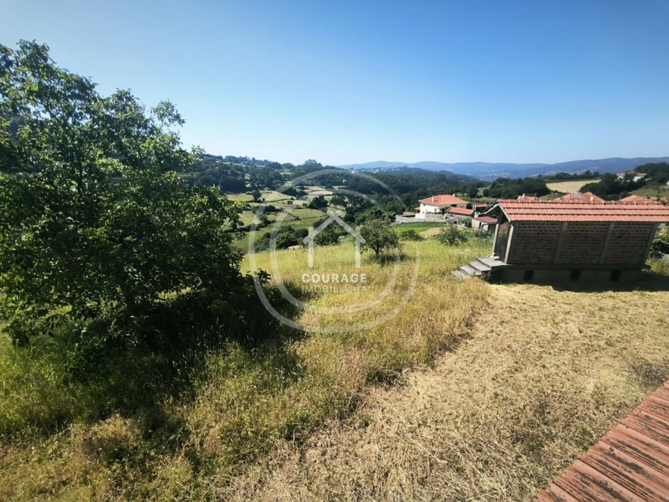 Moradia T3 para Venda em Bico e Cristelo Foto 29