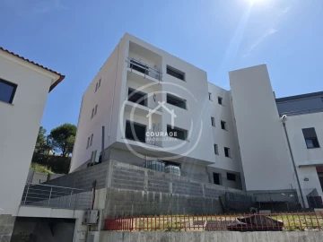 Apartamento T2 para Venda em Paredes de Coura e Resende