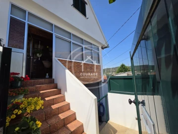 Moradia T3 para Venda em Infesta