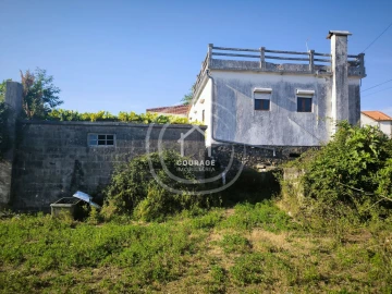 Moradia T3 para Venda em Coura