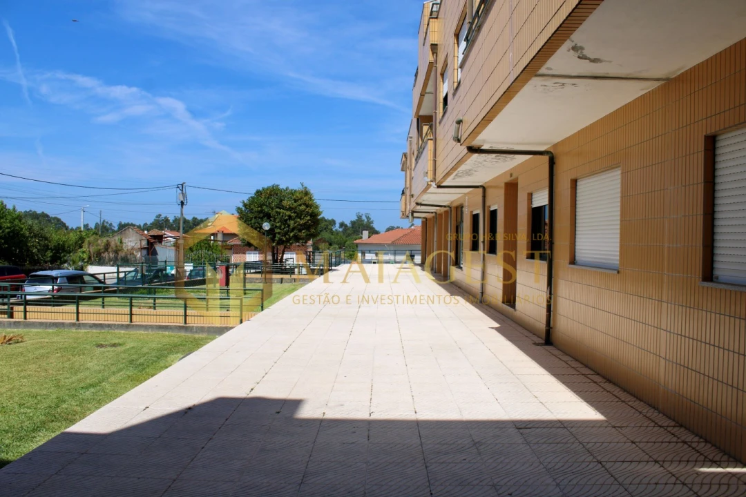 Apartamento T2 para Venda em São João de Ver Foto 3