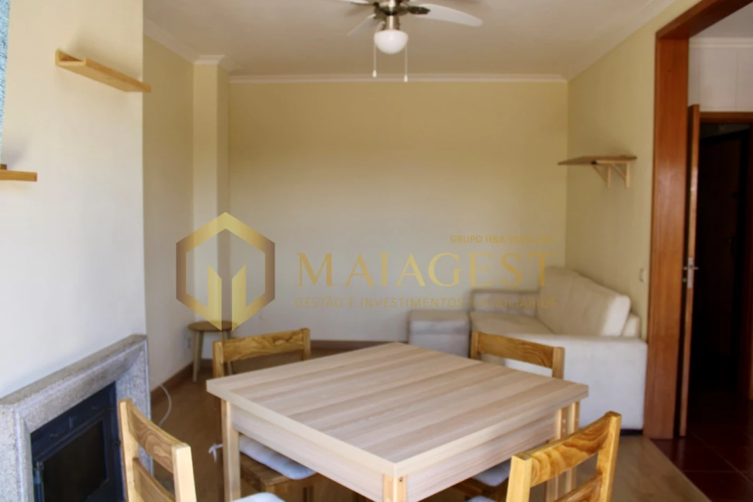 Apartamento T2 para Venda em São João de Ver Foto 7