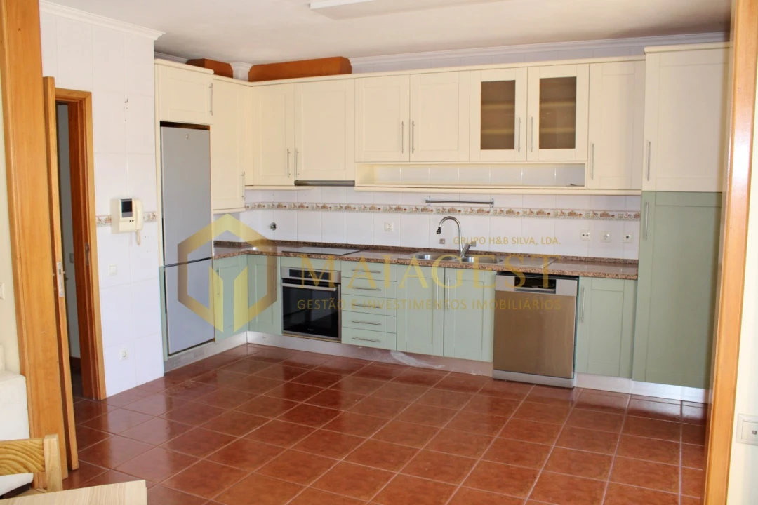 Apartamento T2 para Venda em São João de Ver Foto 11