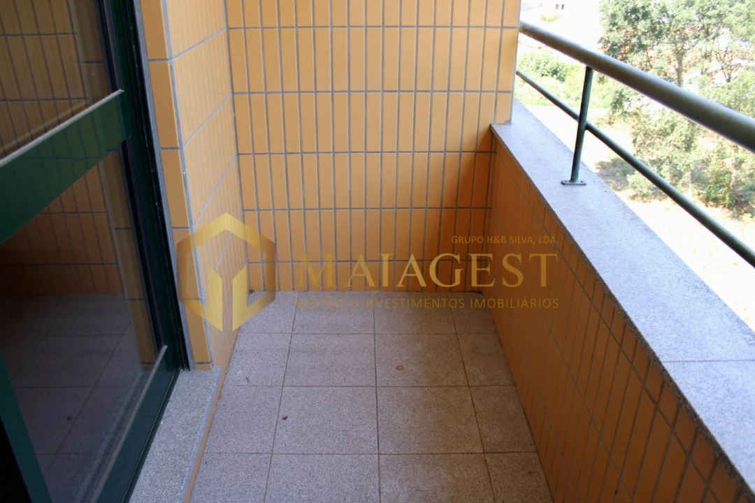Apartamento T2 para Venda em São João de Ver Foto 17