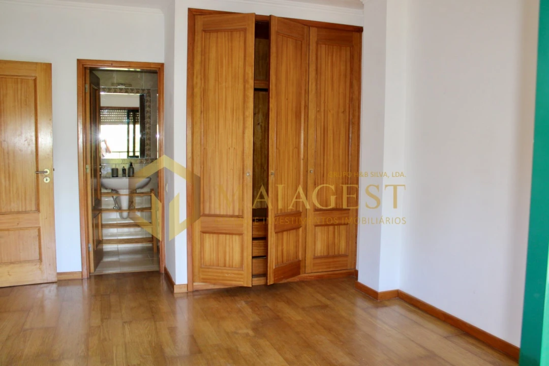 Apartamento T2 para Venda em São João de Ver Foto 18