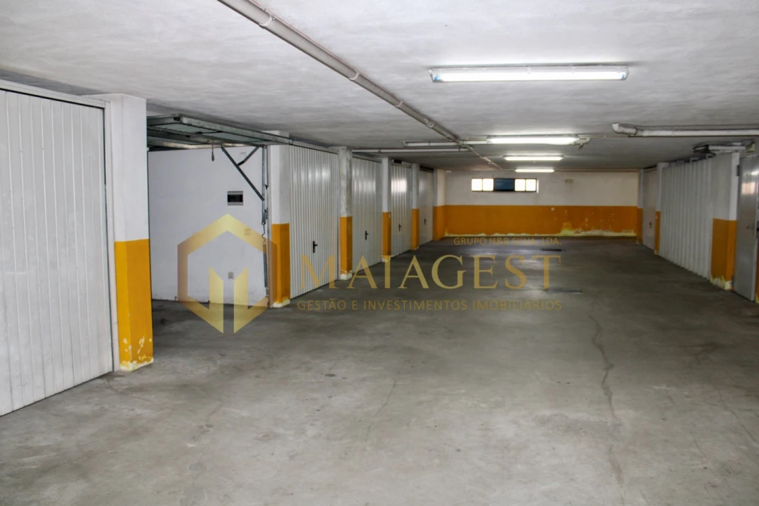 Apartamento T2 para Venda em São João de Ver Foto 27