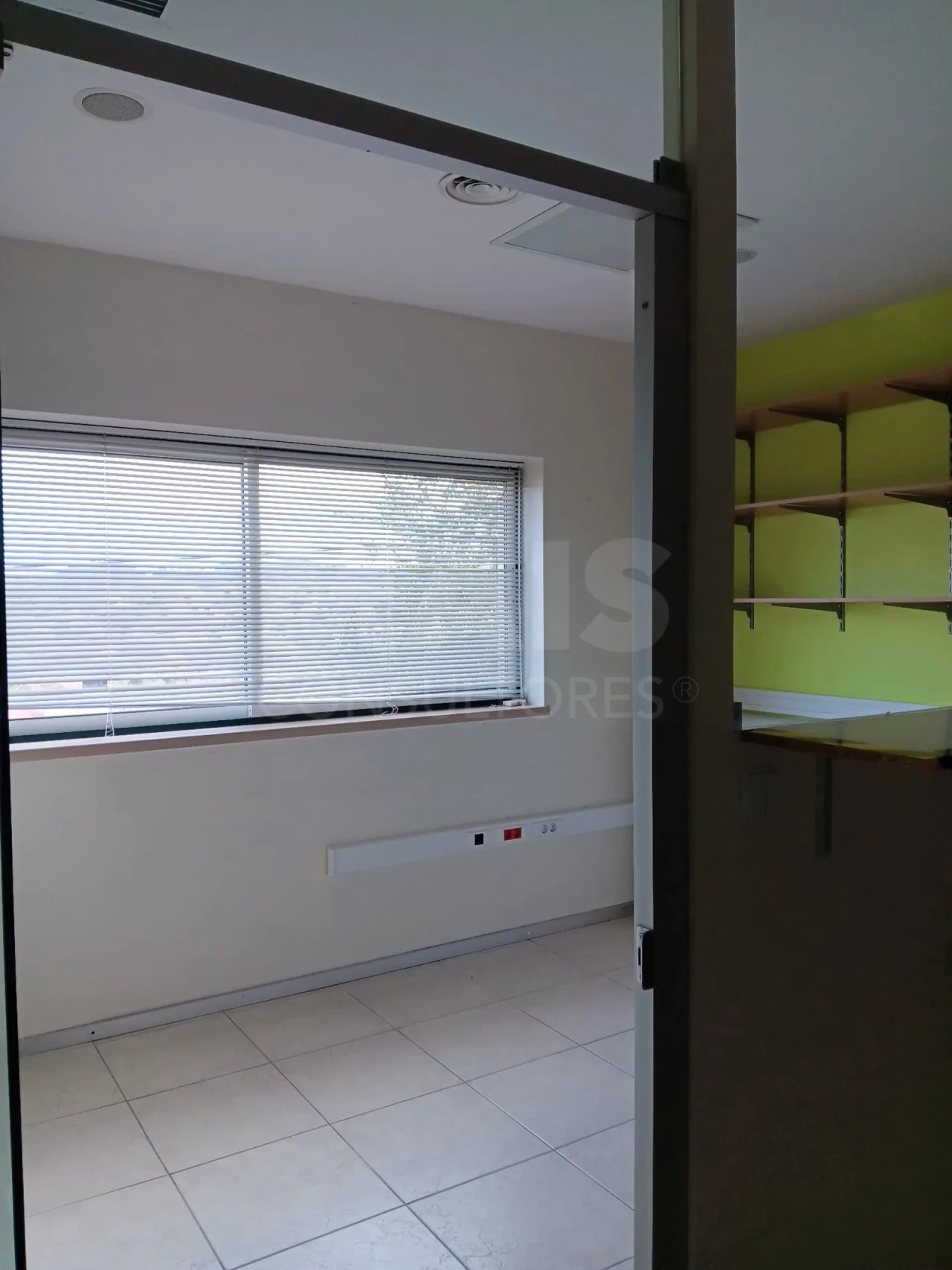 Apartamento T1 para Venda em Santiago e São Simão de Litém e Albergaria dos Doze Foto 5