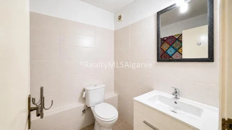 Apartamento T3 para Venda em Faro (Sé e São Pedro)
