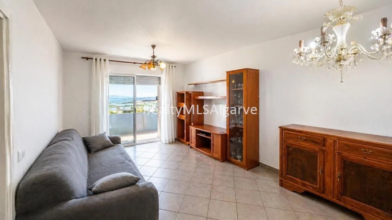 Apartamento T3 para Venda em Faro (Sé e São Pedro) Foto 4