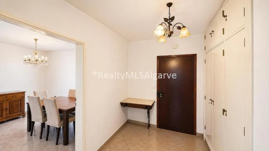 Apartamento T3 para Venda em Faro (Sé e São Pedro) Foto 5