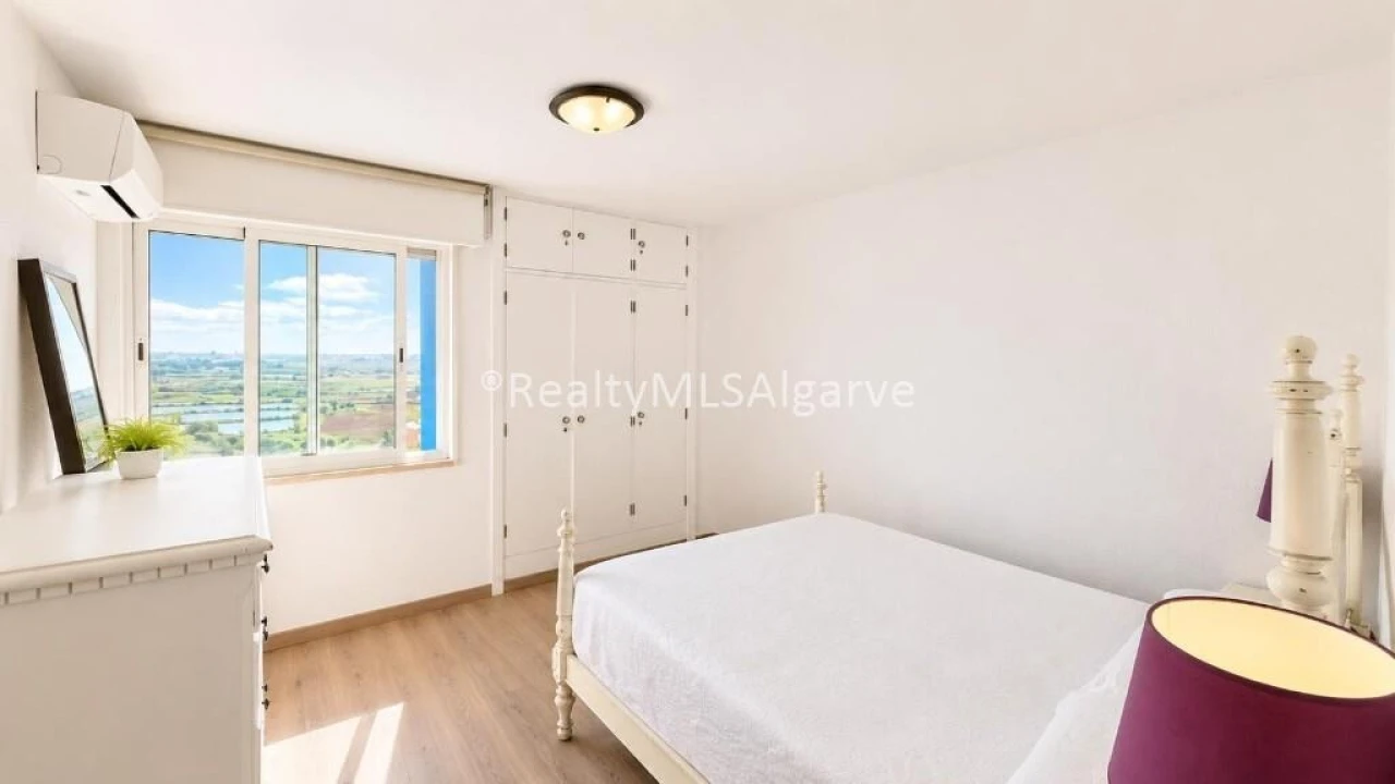 Apartamento T3 para Venda em Faro (Sé e São Pedro) Foto 7