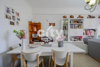 Apartamento T2 para Venda em Odivelas