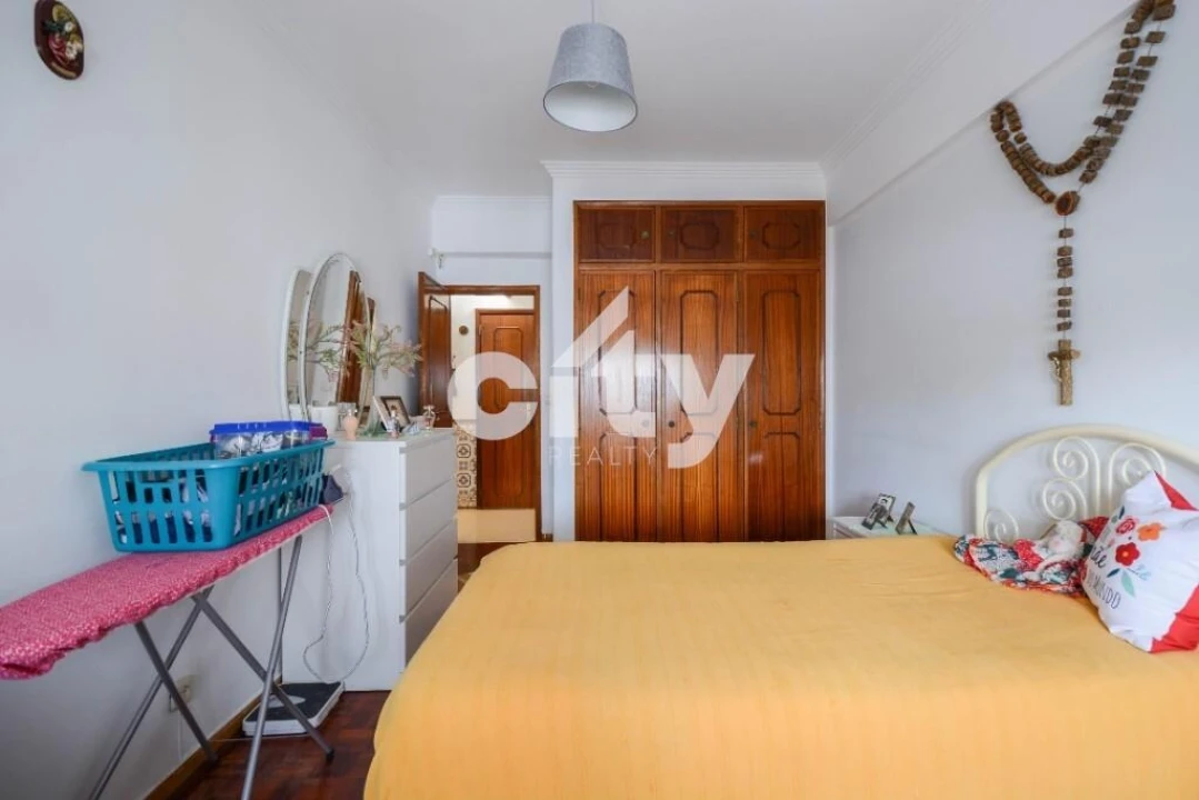Apartamento T2 para Venda em Odivelas Foto 11