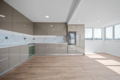 Apartamento T3 para Venda em Loule (São Clemente)