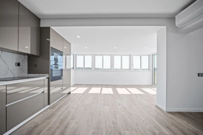 Apartamento T3 para Venda em Loule (São Clemente)