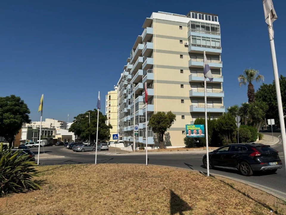 Apartamento T3 para Venda em Loule (São Clemente) Foto 1