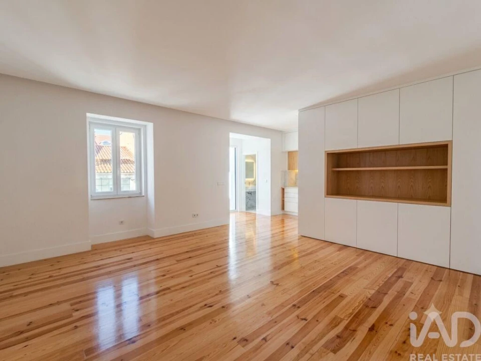 Apartamento T3 para Venda em São Vicente Foto 1