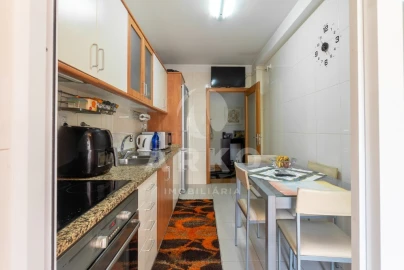 Apartamento T2 para Venda em Campo e Sobrado
