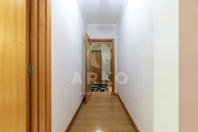 Apartamento T2 para Venda em Campo e Sobrado
