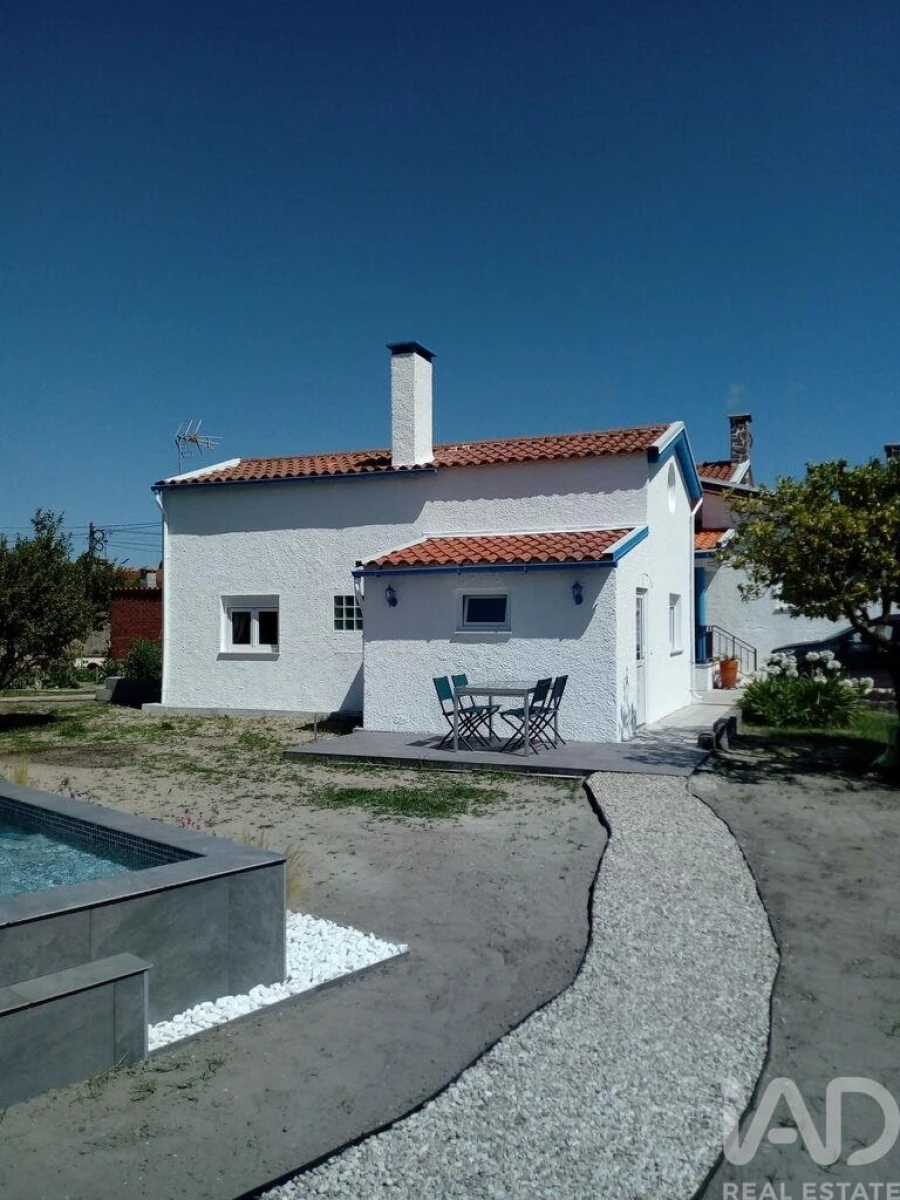 Moradia T2 para Venda em Febres Foto 19
