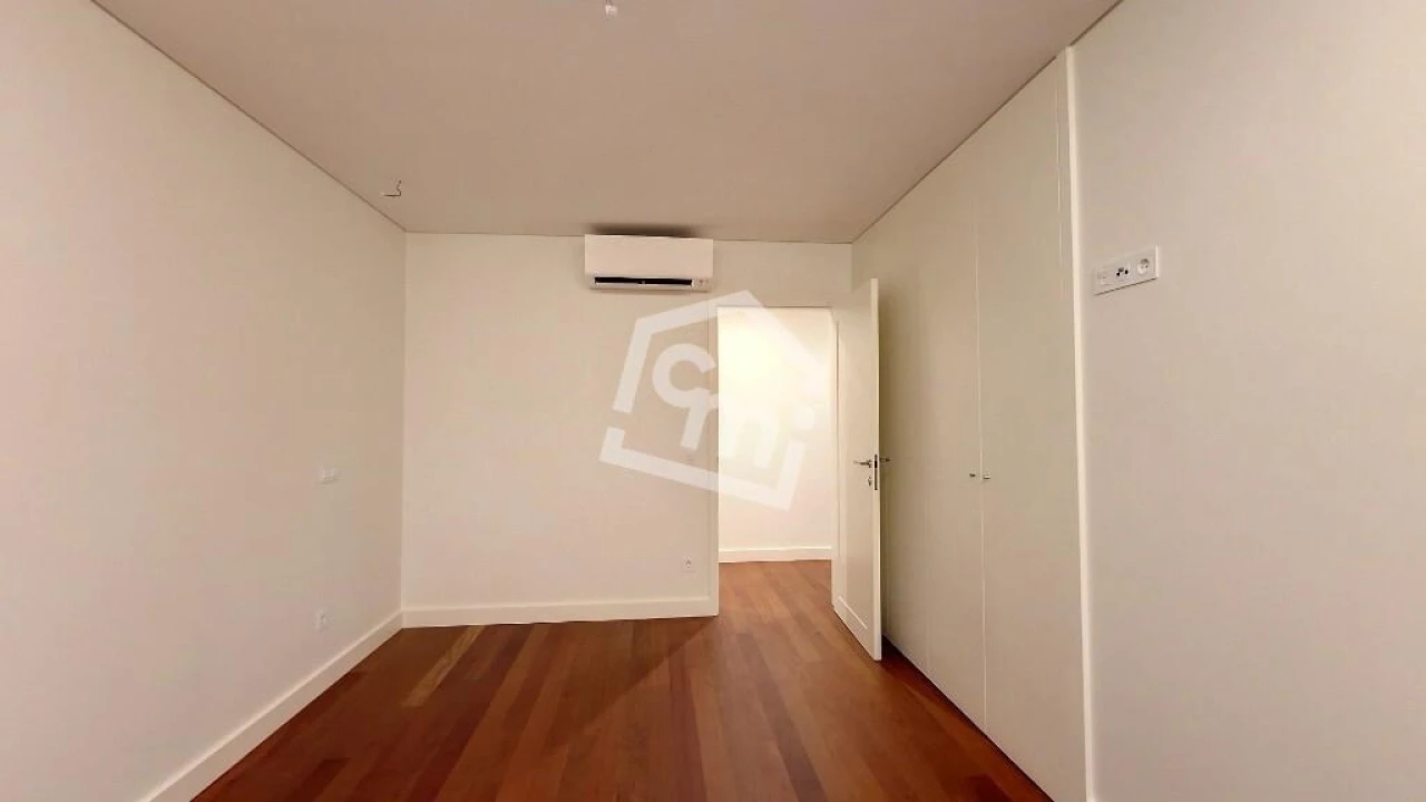 Apartamento T4 para Arrendamento em Matosinhos e Leça da Palmeira Foto 29
