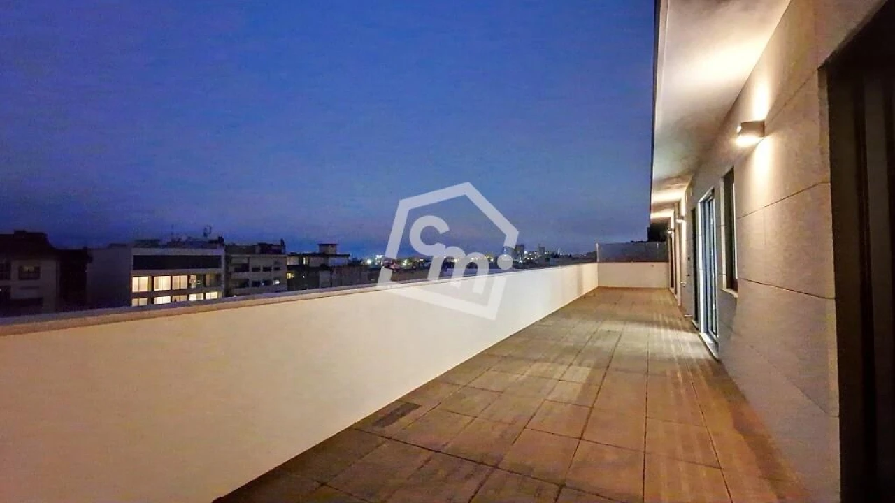 Apartamento T4 para Arrendamento em Matosinhos e Leça da Palmeira Foto 1