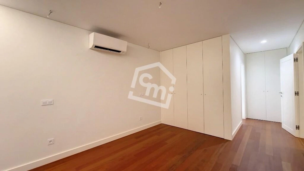 Apartamento T4 para Arrendamento em Matosinhos e Leça da Palmeira Foto 39
