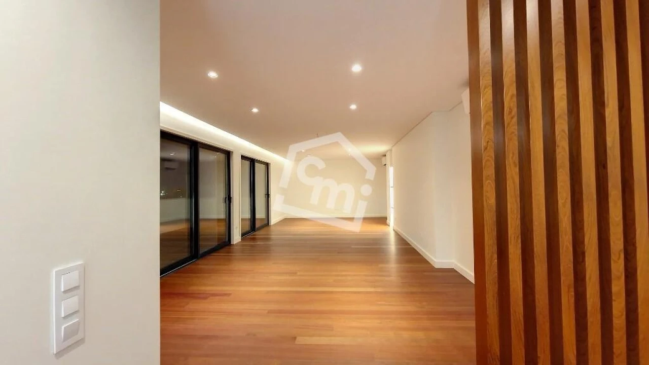 Apartamento T4 para Arrendamento em Matosinhos e Leça da Palmeira Foto 5