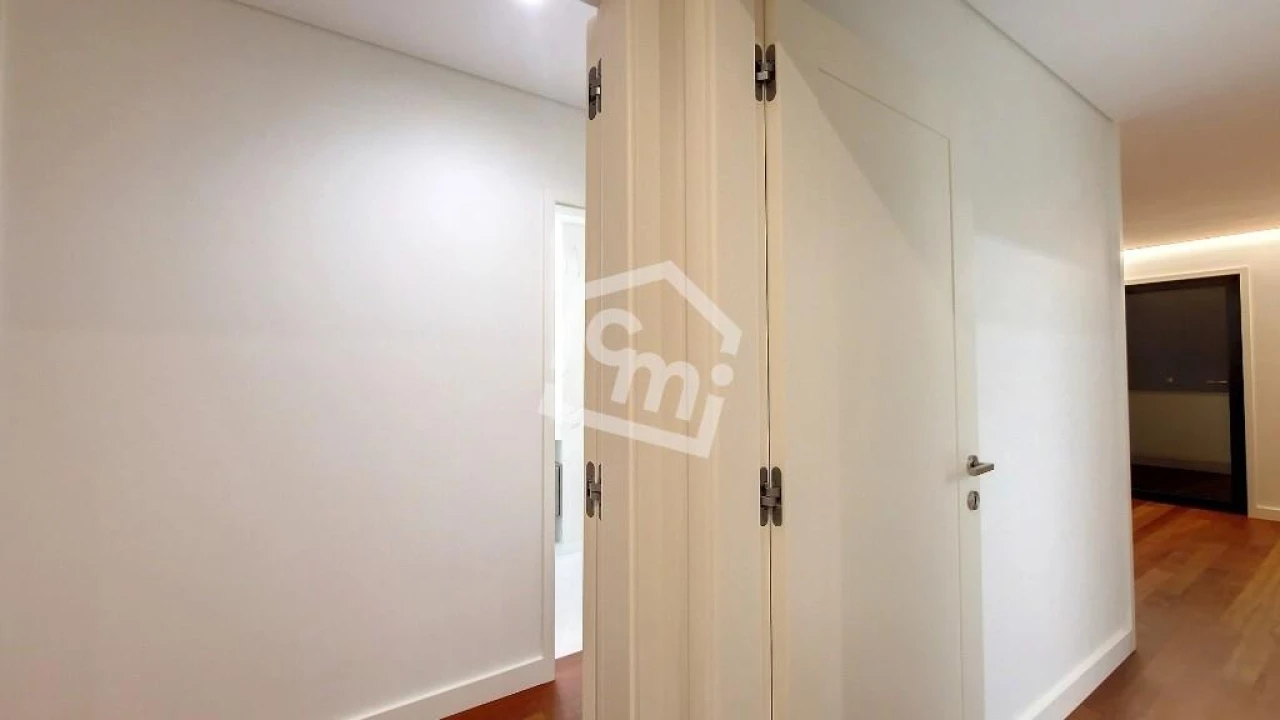 Apartamento T4 para Arrendamento em Matosinhos e Leça da Palmeira Foto 30