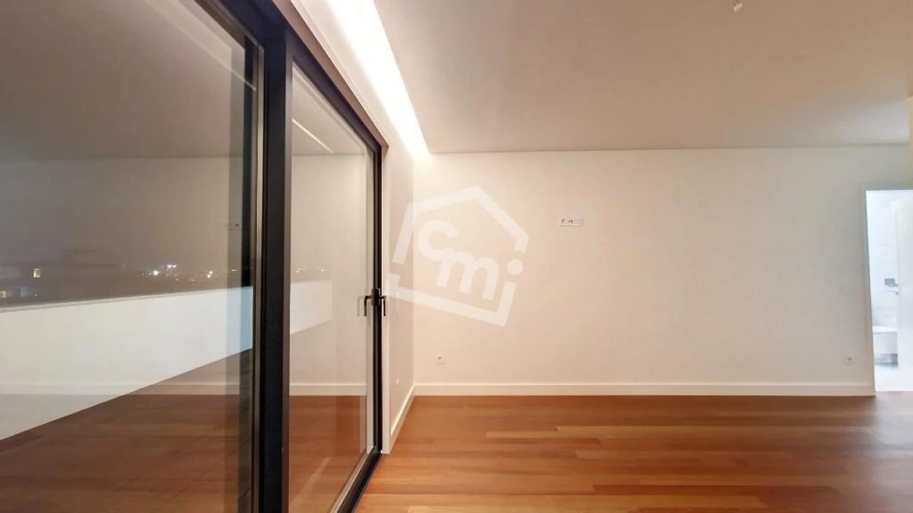 Apartamento T4 para Arrendamento em Matosinhos e Leça da Palmeira Foto 36