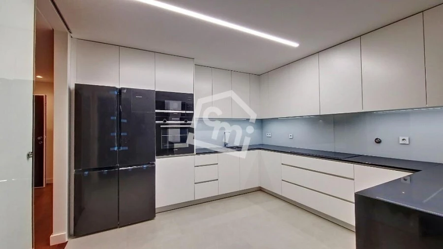 Apartamento T4 para Arrendamento em Matosinhos e Leça da Palmeira Foto 6