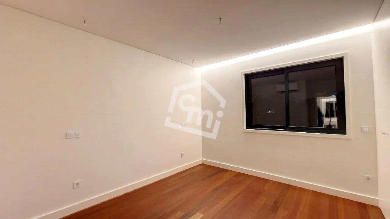 Apartamento T4 para Arrendamento em Matosinhos e Leça da Palmeira Foto 22