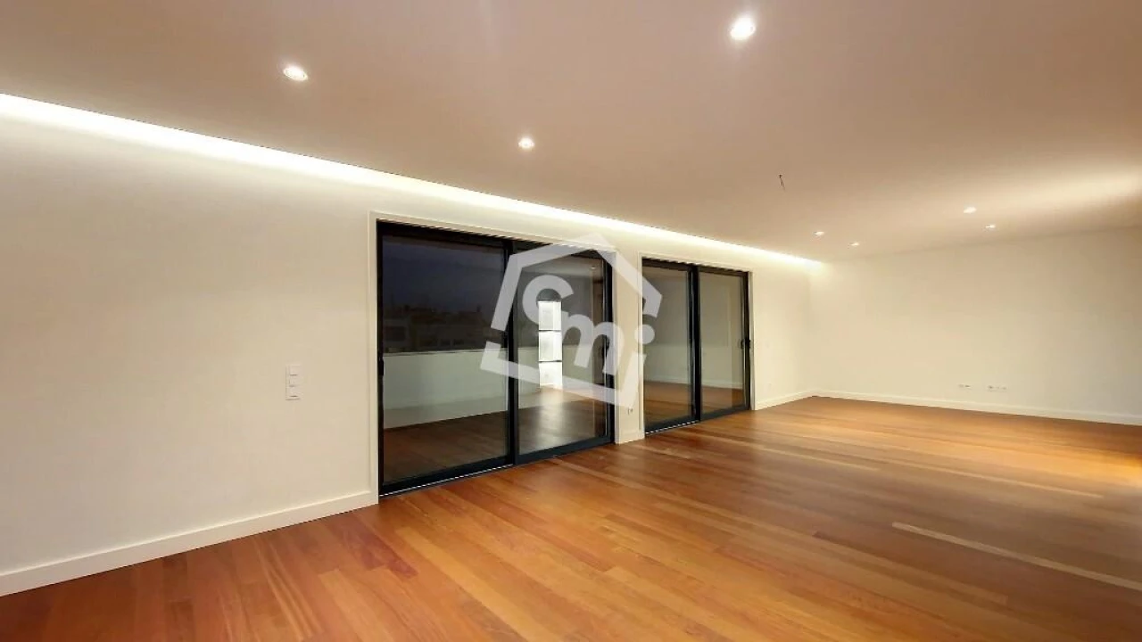 Apartamento T4 para Arrendamento em Matosinhos e Leça da Palmeira Foto 17