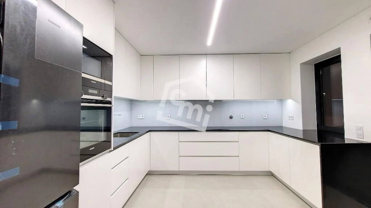 Apartamento T4 para Arrendamento em Matosinhos e Leça da Palmeira Foto 7