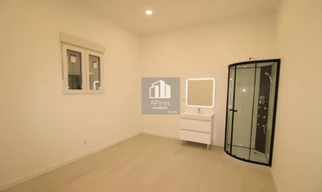 Apartamento T4 para Venda em Alto do Seixalinho, Santo André e Verderena