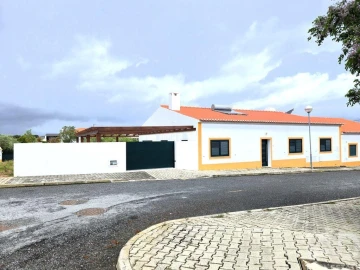 Moradia para Venda em Santana de Cambas