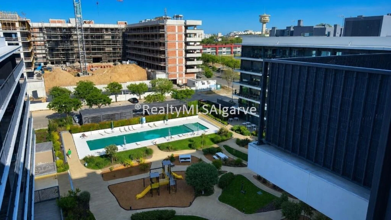 Apartamento T3 para Venda em Faro (Sé e São Pedro) Foto 23