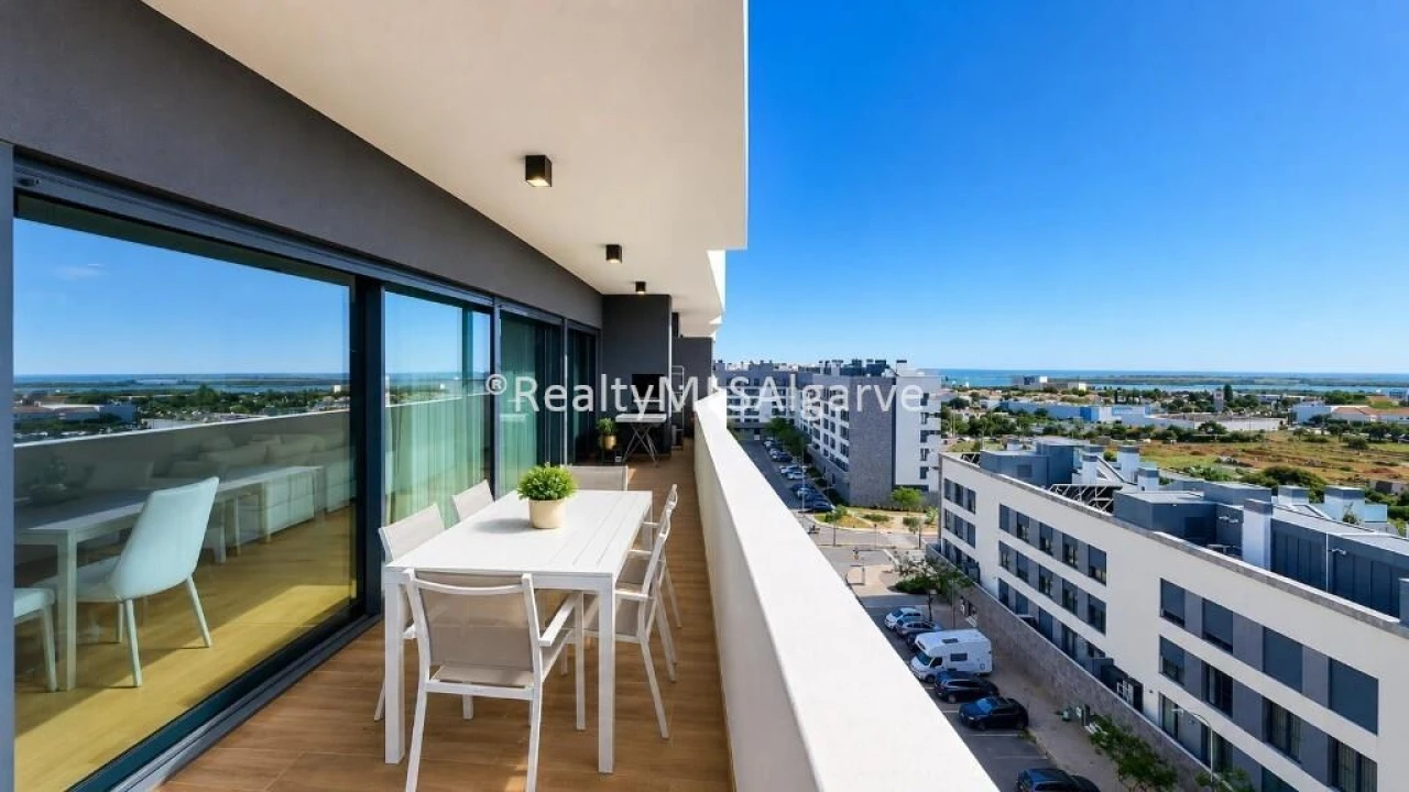Apartamento T3 para Venda em Faro (Sé e São Pedro) Foto 22