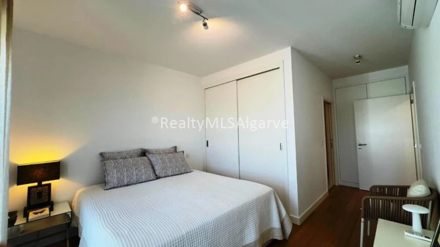 Apartamento T3 para Venda em Faro (Sé e São Pedro) Foto 17