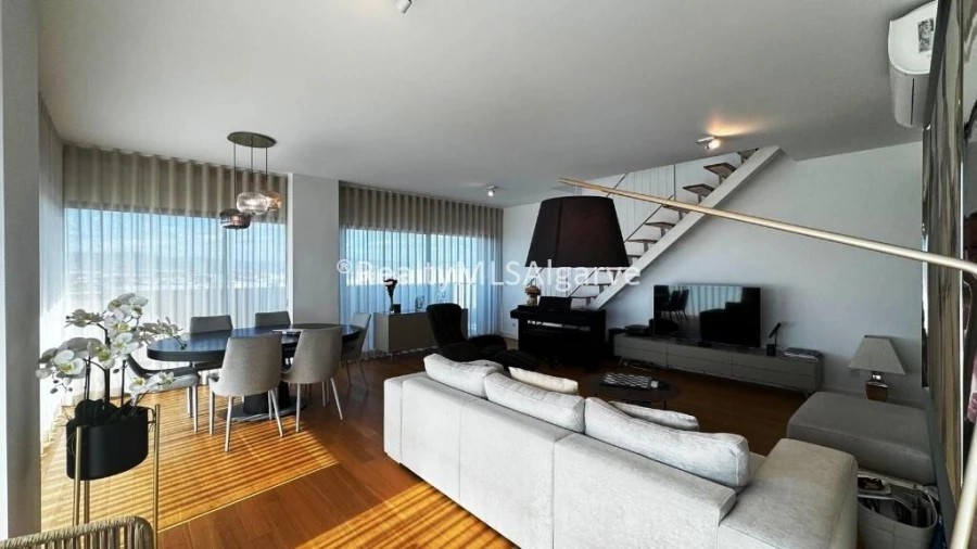 Apartamento T3 para Venda em Faro (Sé e São Pedro) Foto 8
