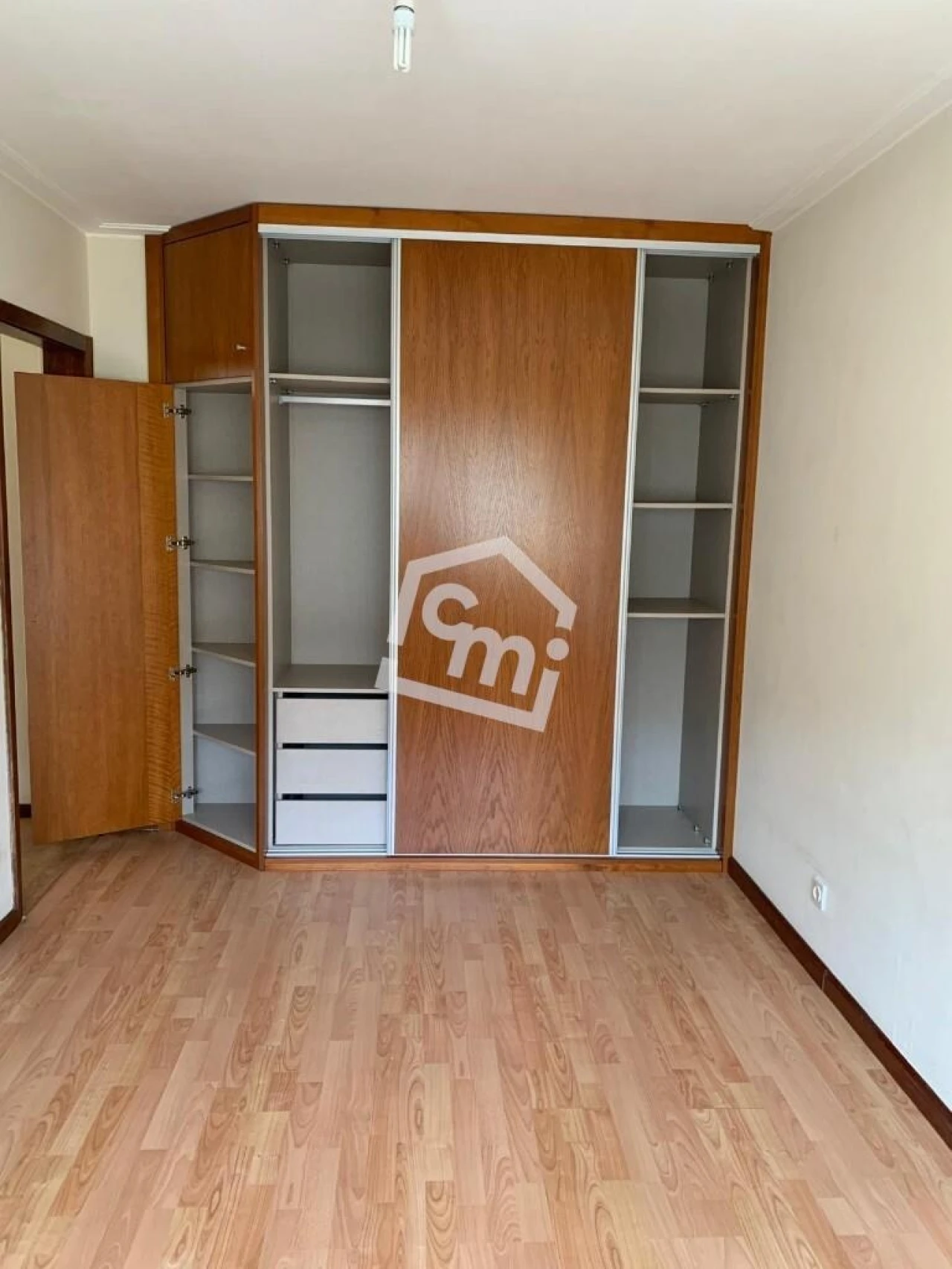Apartamento T1 para Arrendamento em Matosinhos e Leça da Palmeira Foto 8