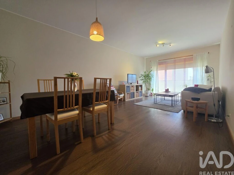Apartamento T2 para Venda em Canidelo Foto 1
