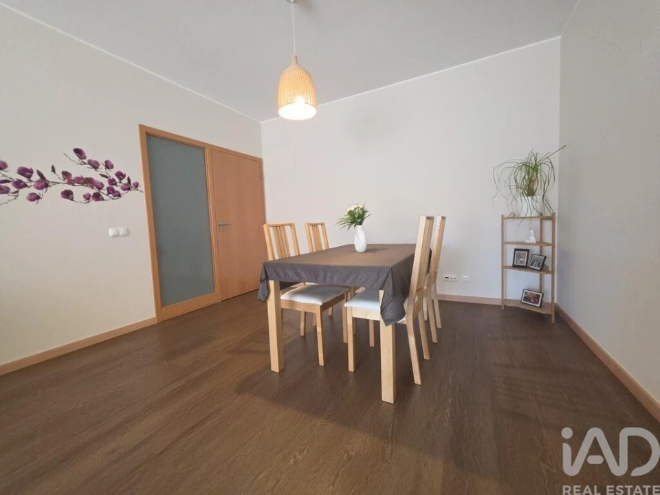 Apartamento T2 para Venda em Canidelo Foto 5