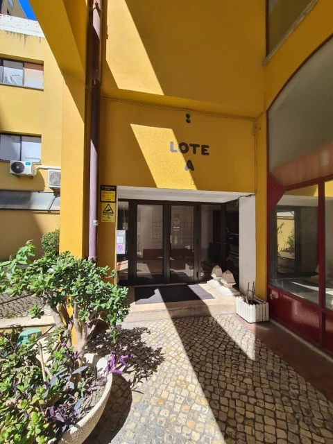 Escritório para Venda em Beato