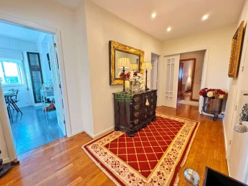 Apartamento T4 para Venda em Póvoa de Varzim, Beiriz e Argivai