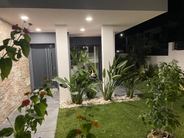 Moradia T4 para Venda em Amora