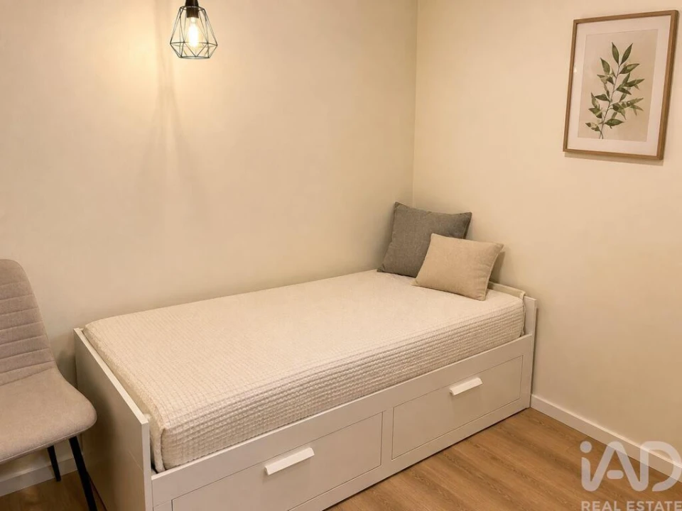 Apartamento T2 para Venda em Nazare Foto 6