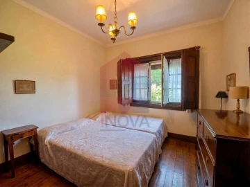 Moradia T5 para Venda em Soutelo