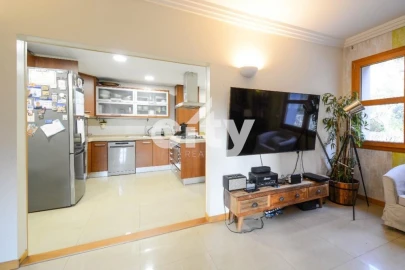 Apartamento T4 para Venda em Póvoa de Santo Adrião e Olival Basto