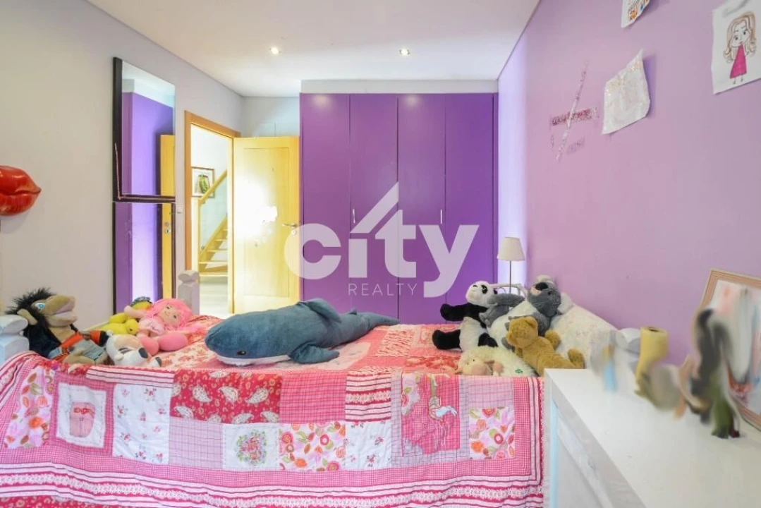 Apartamento T4 para Venda em Póvoa de Santo Adrião e Olival Basto Foto 29